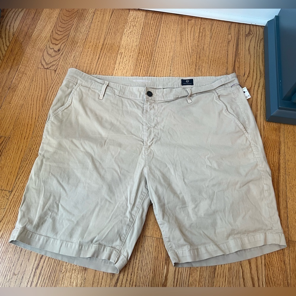 AG Adriano Goldschmied Men's Beige Flat Front Khaki Chino Shorts 40R Golf Career